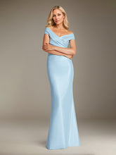 Sheath/Column V-Neck Floor-Length Satin Formal Dress