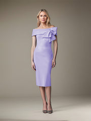 Sheath/Column Off-the-Shoulder Knee-Length Satin Evening Dress