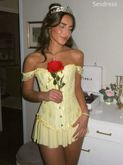 Charming Corset-style Yellow V-neck Off the Shoulder A-line Homecoming Dress Short Mini Dress With A Ruffled Hem