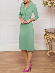 Sheath/Column V-Neck Knee-Length Mother of the Bride Dresses