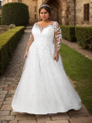 Plus Size Wedding Dress with Long Sleeves Applique Bridal Gowns