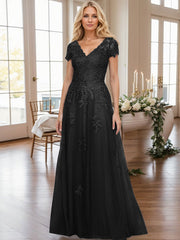 A-Line V-Neck Short Sleeves Sweep Train Lace/Tulle Mother Of The Bride Dresses