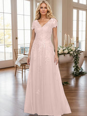 A-Line V-Neck Short Sleeves Sweep Train Lace/Tulle Mother Of The Bride Dresses