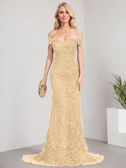 Trumpet/Mermaid Off the Shoulder Sweep Train Lace Mother of the Bride Dress