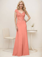 A-Line V-Neck Sweep Train Elastic Mother Of The Bride Dresses With Lace