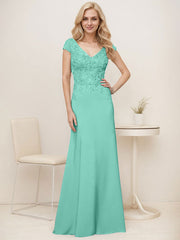 A-Line V-Neck Sweep Train Elastic Mother Of The Bride Dresses With Lace