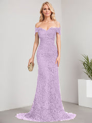Trumpet/Mermaid Off the Shoulder Sweep Train Lace Mother of the Bride Dress