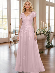 A-Line V-Neck Short Sleeves Sweep Train Lace/Tulle Mother Of The Bride Dresses