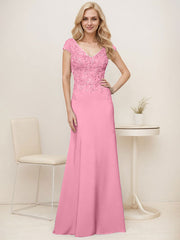 A-Line V-Neck Sweep Train Elastic Mother Of The Bride Dresses With Lace