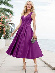 A-Line V-Neck Sleeveless Tea-Length Satin Mother Of The Bride Dresses With Lace