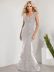 A-line V-Neck Floor-Length Lace Chiffon Mother of the Bride Dress With Applique Sequins Mermaid Dresses