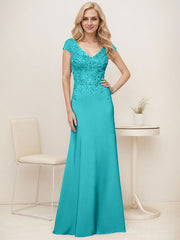 A-Line V-Neck Sweep Train Elastic Mother Of The Bride Dresses With Lace