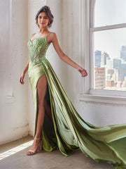 FITTED SATIN & LACE DRESS